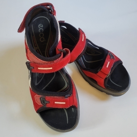 COPY - Ecco women's Off road Yucatan Sandals Chilli Red size 41. - Picture 12 of 14